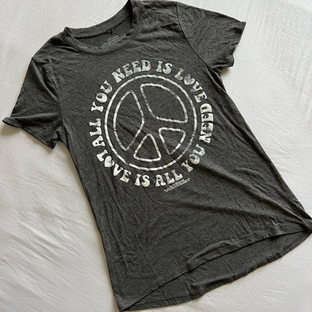 Women’s t-shirt